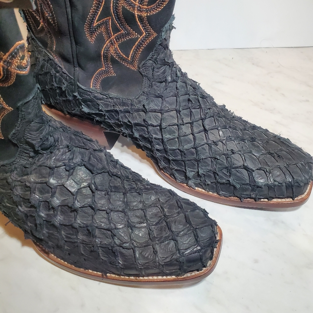NWOB Men's 10 D US Cody James Pirarucu Exotic Western Boots Broad Square Toe - Picture 3 of 13